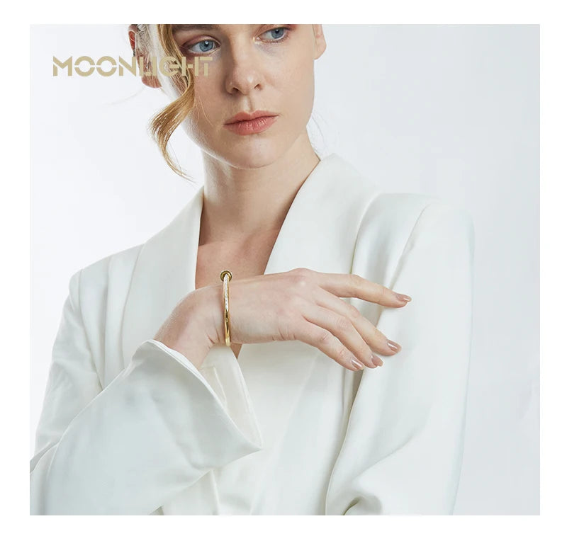 MoonLuxe™ - Zirconia Bangle