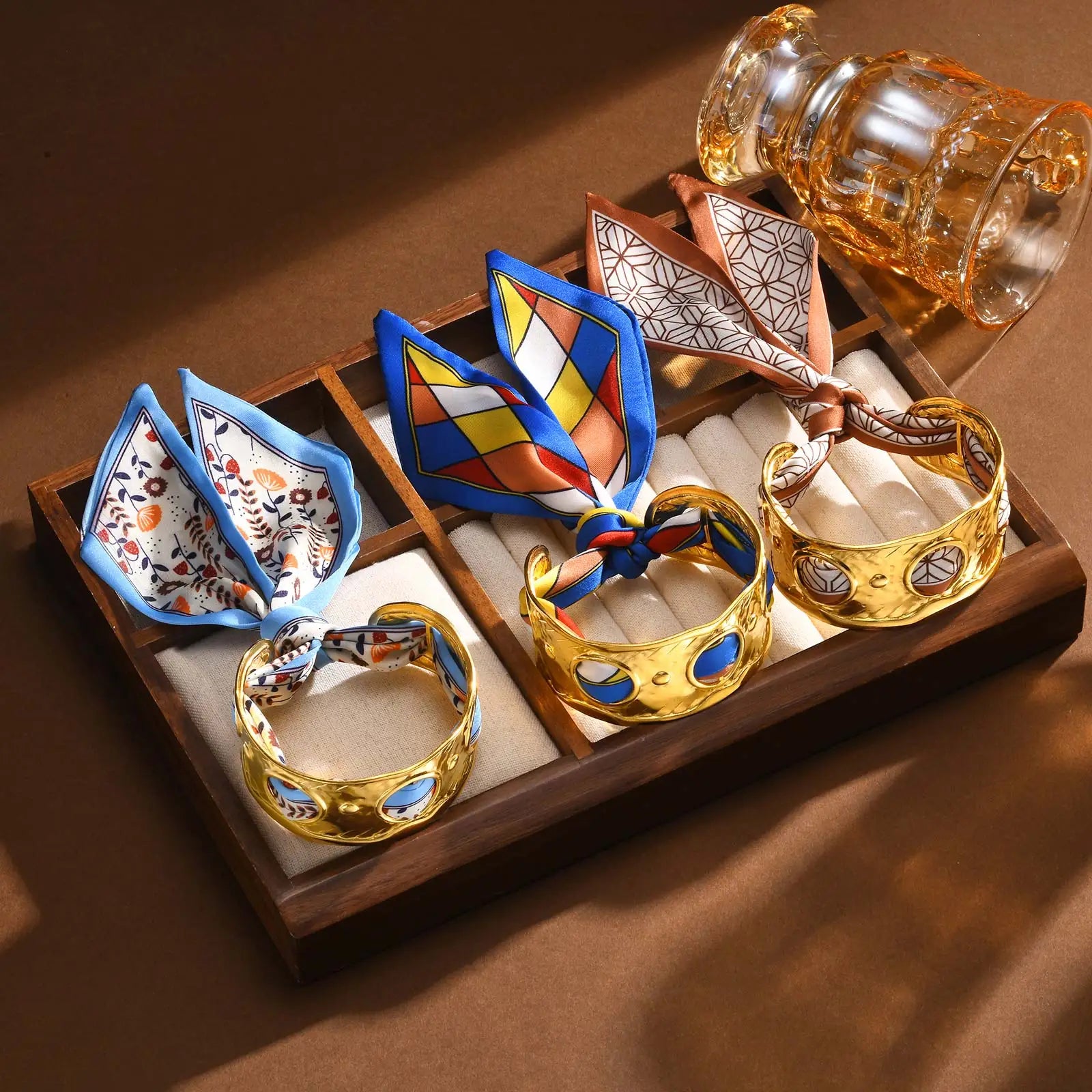 SilkLuxe™ - Retro Luxury Silk Scarf Bangle