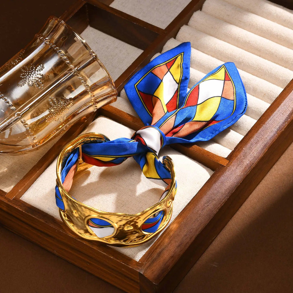 SilkLuxe™ - Retro Luxury Silk Scarf Bangle