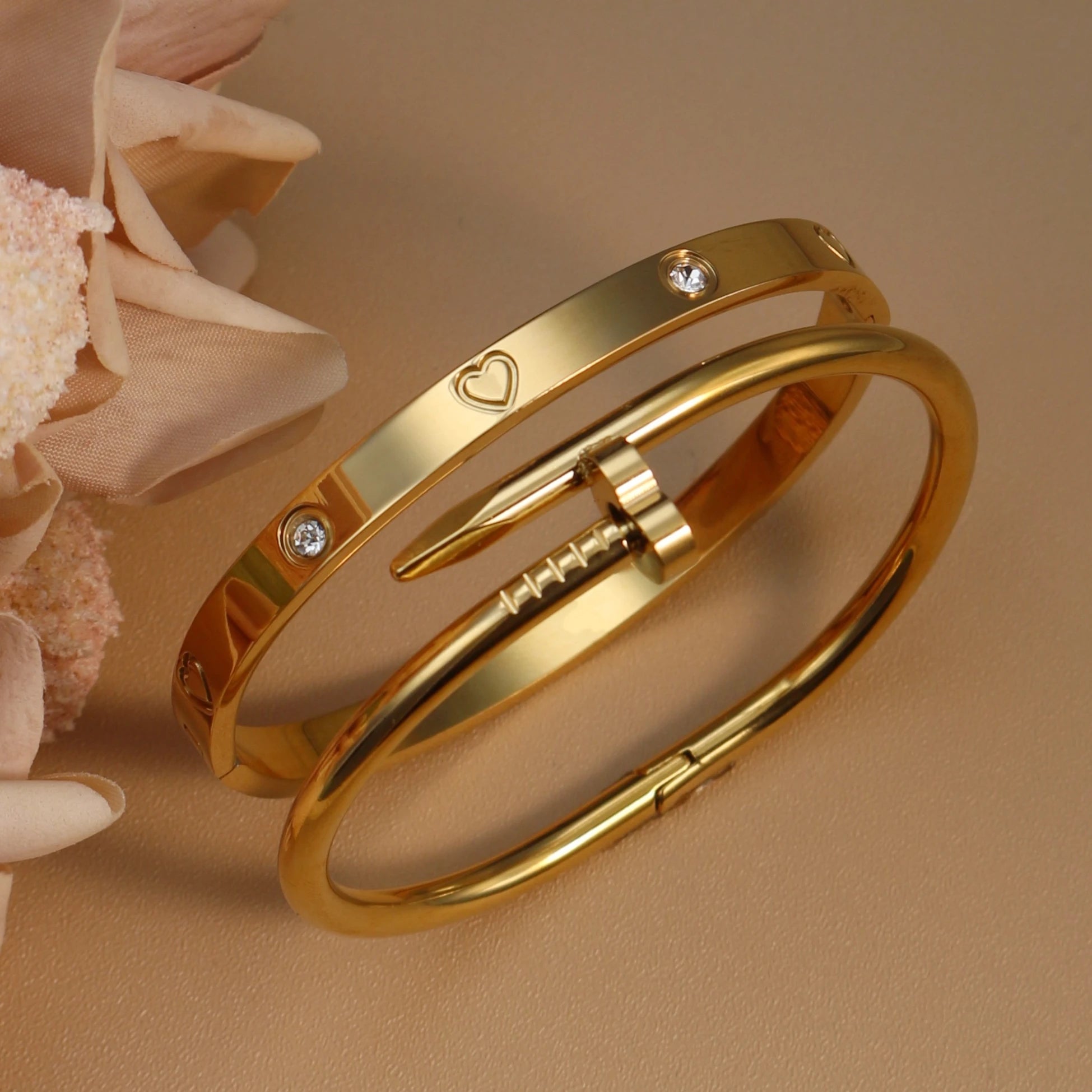 HeartLuxe™ - Stainless Steel Heart Zirconia Bracelet