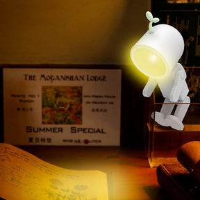 LunarDream™ Astronaut Night Lamp