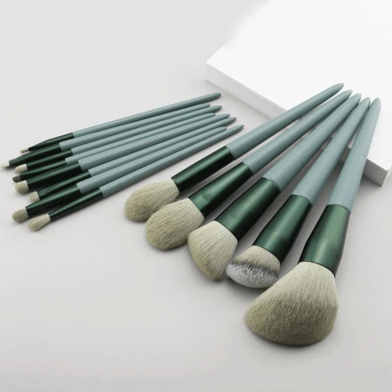 Blush&Blend™ 13-Piece Makeup Brush Set